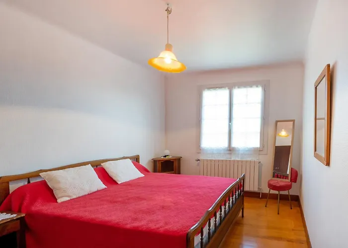 Pays Basque Apartment Saint-Pée-sur-Nivelle